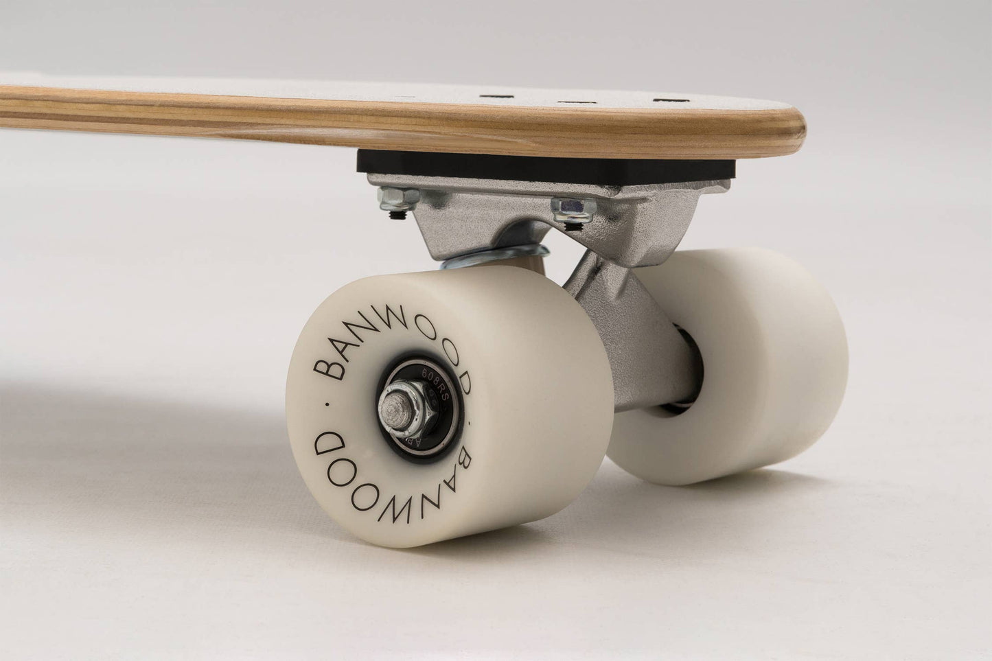 BANWOOD SKATEBOARD WHITE