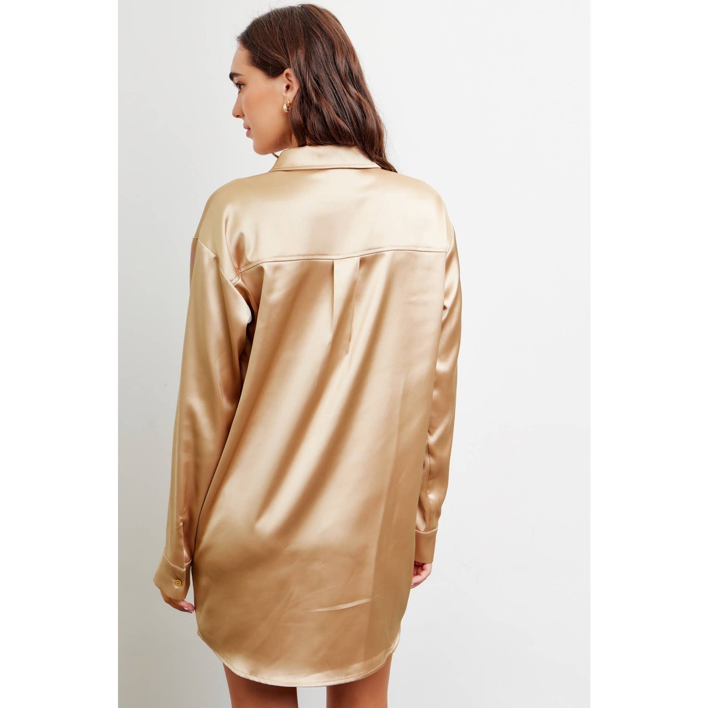 CHIC SATIN SHIRT MINI DRESS IN RELAXED FIT