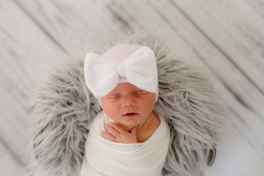 Pearl Chiffon Center White Bow and Pink White Striped Hat