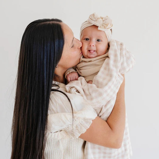 MINKY STRETCH LUXE SWADDLE/BLANKET - Gingham